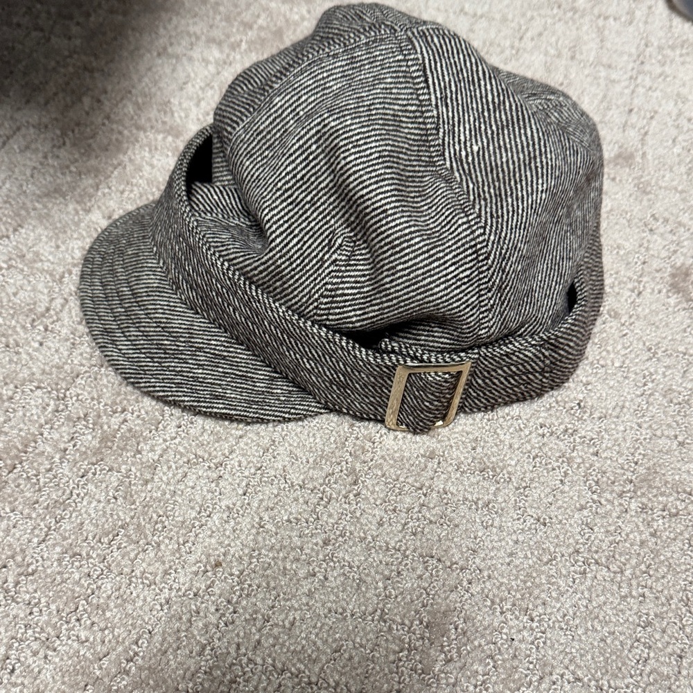 Banana Republic Black and White Striped Hat